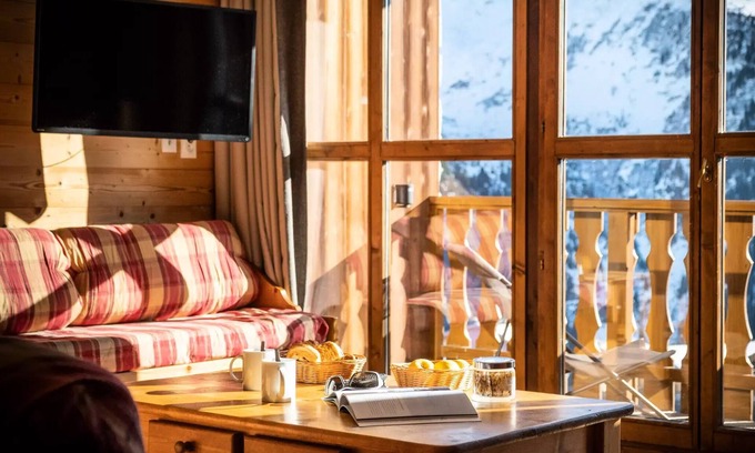 Les Eucherts Apartment | Residence Les Balcons de La Rosière * - 8 Room Duplex Apartment 14/16 People Prestige