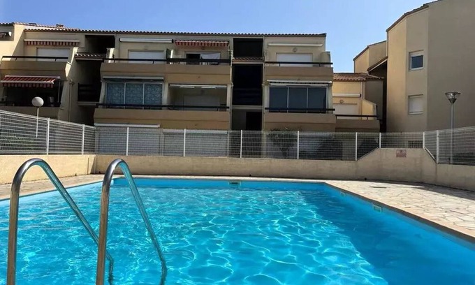 Marseillan Plage Apartment | Residence Clos Des Pins Ii (d - Pleasant apartment in residence with swimming pool