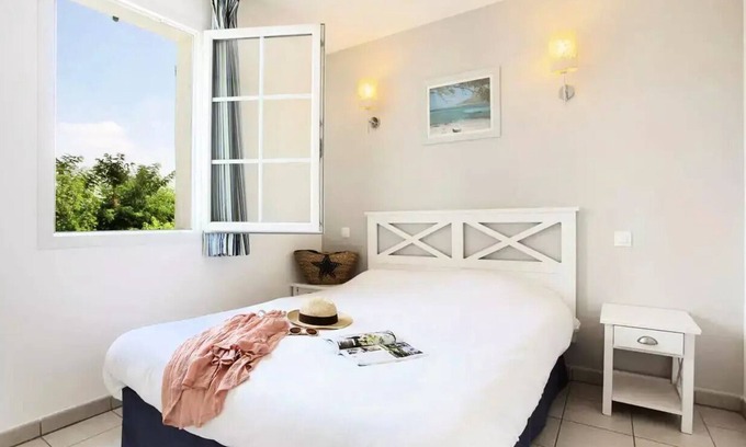 Cabries Apartment | Residence du Golf de la Cabre d'Or* - 2 Room Apartment 2 People Privilege Golf View