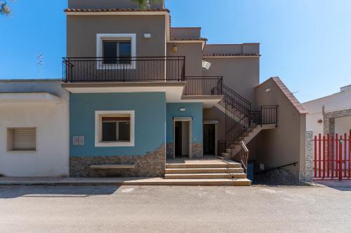 San Pietro in Bevagna Apartment | Residence Flamingo