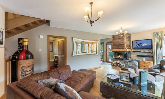 Villarabout Ski Chalet | Residence Gresty - Chalets for 8 People