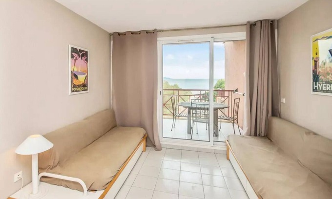 Giens Apartment | Residence La Pinède - maeva Home - 2 Room Apartment 5 People - Comfort