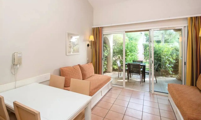 Giens Apartment | Residence Le Hameau de la Pinède - maeva Home - Studio 5 people with air conditioning - Selection