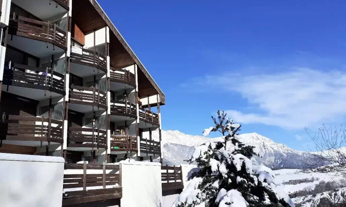 Le Sauze Apartment | Residence Le Roi Soleil - Studio for 4 People