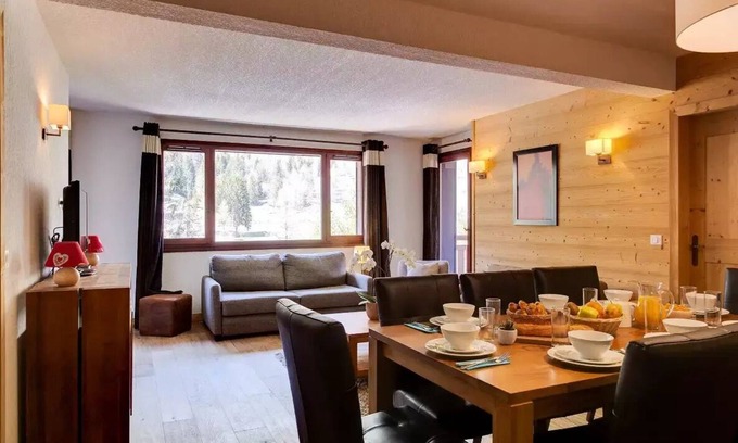 Vallorcine Apartment | Residence Les Portes du Mont Blanc * - 4 Room Apartment 8 People