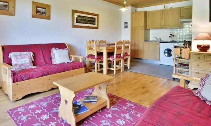 Le Chinaillon Apartment | Residence Refuge Des Outalays F - Refuge F5, Beautiful apartment, 50m from the ski slopes!