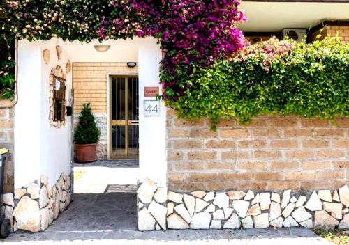 Isola Sacra Apartment | Residence Speedy Lovely Suites - 9 Appartamenti Fino a 52 Ospiti - Fiumicino Airport