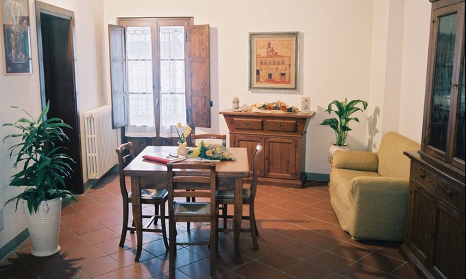 Citta di Castello Apartment | Residenza Antica Canonica, Apartment for six people in the historic center