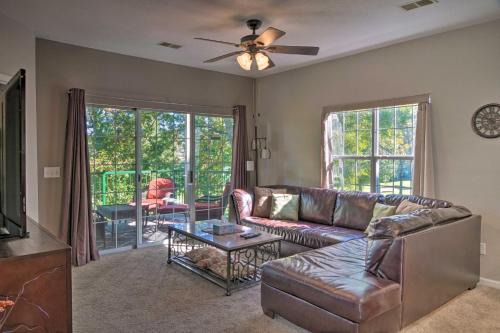Branson Apartment | Resort Condo with Patio, 5 Mi to Branson Landing!