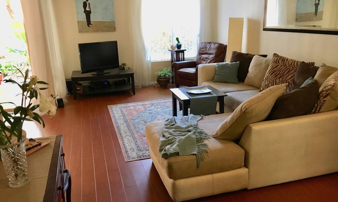 Pacific Beach Condo | Resort living at The Plaza Condominium Association!