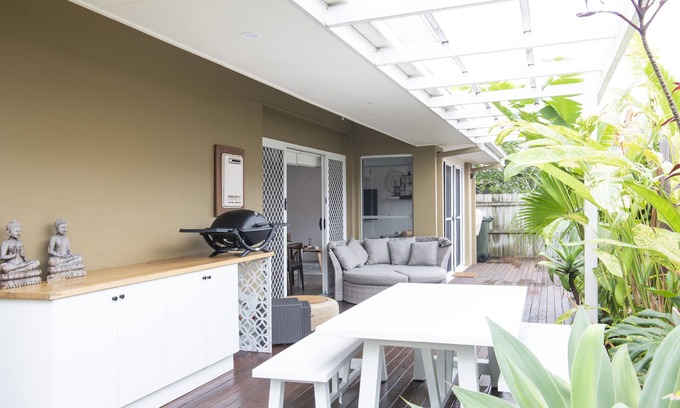 Ballina House | Resort Style Escape in Downtown Ballina