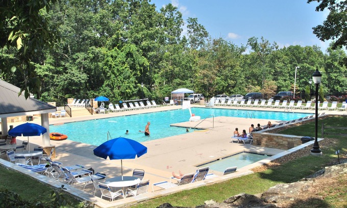 Fairfield Glade Condo | 🌄Resort Vacations at Fairfield Glade TN Lake Front Condo, amazing views from panoramic windows!