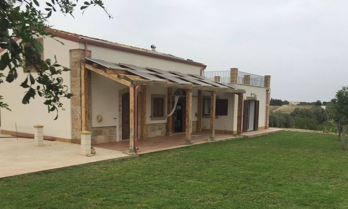 Noto Villa | Restored old farm house--Sicilian emotional vacation