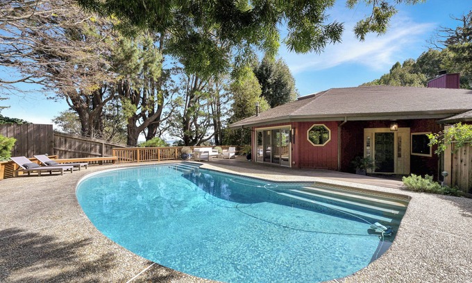 Larkspur House | Retreat Vibes in The Heart of Larkspur