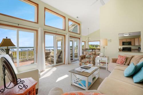 Chincoteague House | Return - Waterfront with boat dock!
