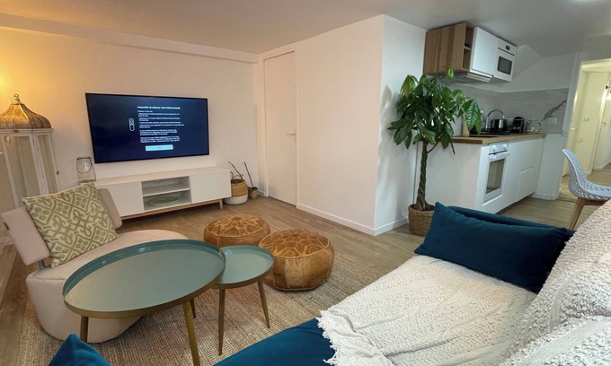 Maisons-Alfort Apartment | Rez de Jardin aux Portes de Paris