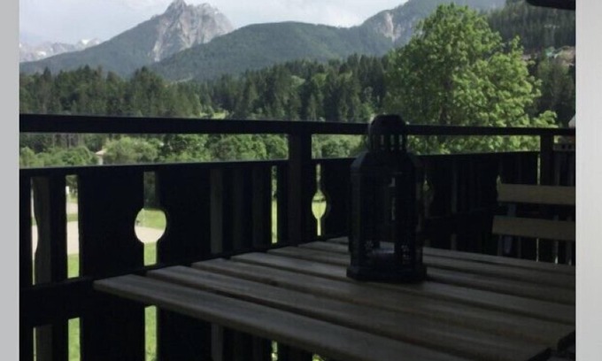 Tarvisio Apartment | Rhododendron-Ciclovia Alpe Adria APT with terrace!x3