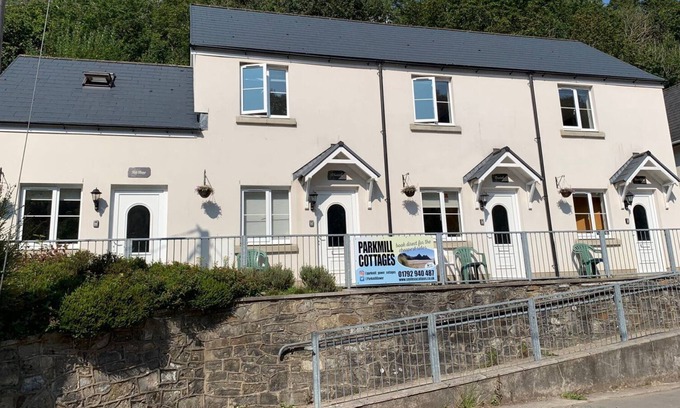 Rhossili Cottage | Rhossili - family friendly cottage in Parkmill