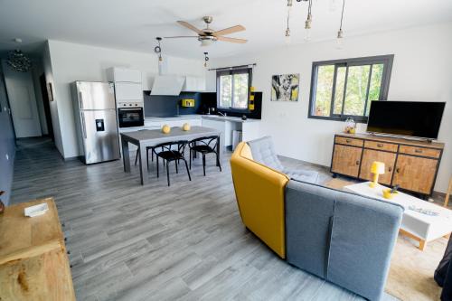 Manapany-les-Bains Apartment | Rhum Cahuette T3 climatisé