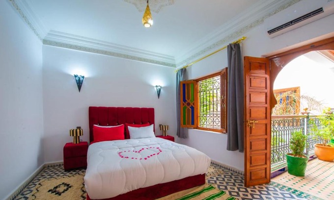 Kbour Chou House | Riad Amely
