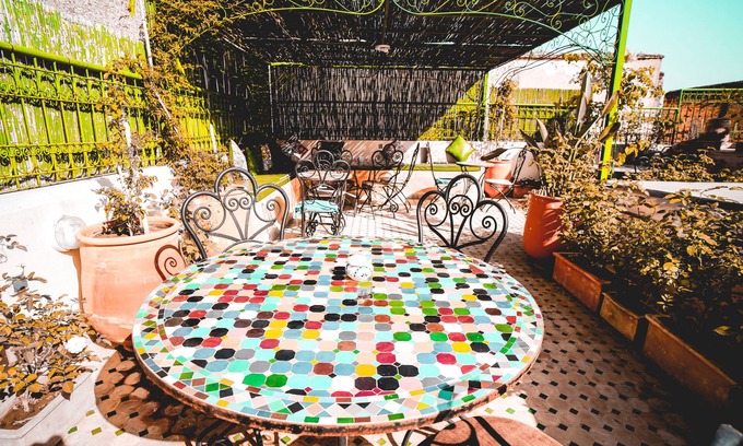 Zekkak Er Roumane House | Riad Rasia