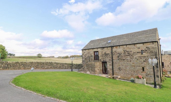 Holestone Moor House | Riber View Barn