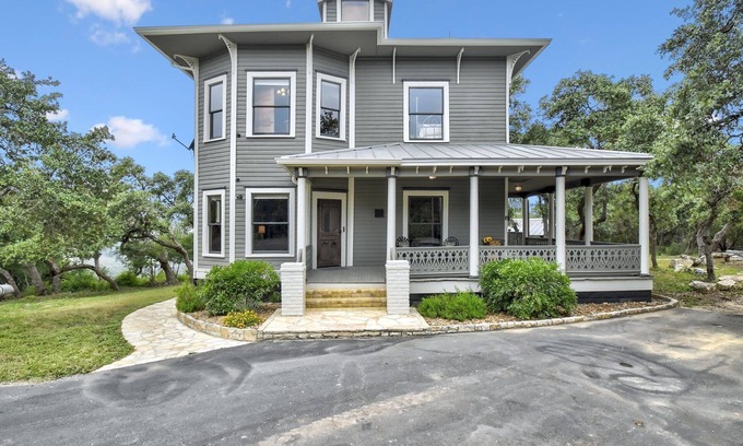 San Marcos House | Ridge View Charming Victorian Home w/Pickle Ball Court, Pool, Hot Tub, Game Room