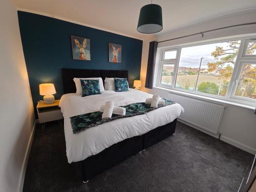 Bristol House | Ridgehill House by Cliftonvalley Apartments