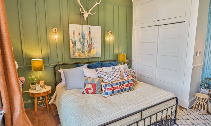 Main - Military Plaza Apartment | Right on the Riverwalk