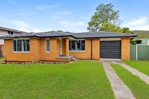 Shoal Bay House | Rigney St 35