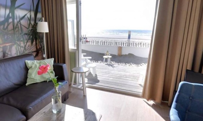 Wijk aan Zee Ski Chalet | Rijk aan Zee Luxury Beachhouse Ecolodge with seaview