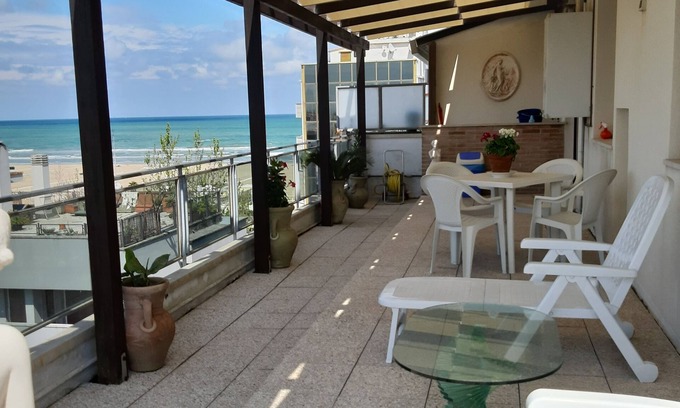 Marina Centro Apartment | RIMINI PENTHOUSE 50 METERS FROM THE SEA