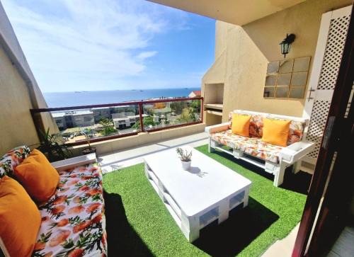 Umdloti Apartment | Ripple In Time -BBQ - Aircons- 4 Adults 2 kids