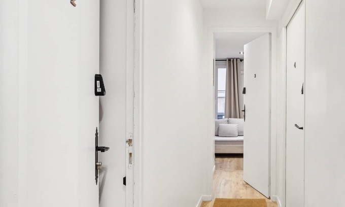 Noailles Apartment | Rivages du Vieux Port