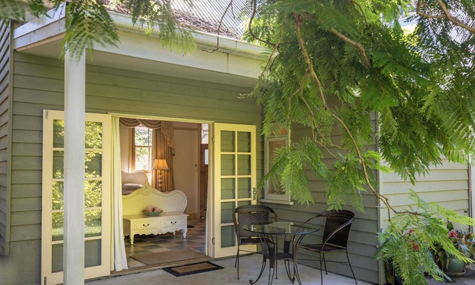 Tilba Tilba Cottage | River Cottage Foxglove Gardens