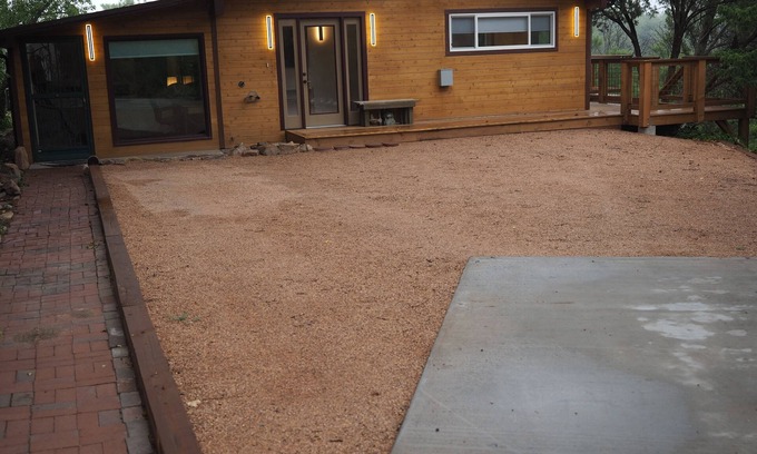 Aberdeen House | River house you won't want to leave.