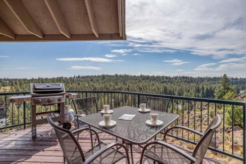 Century West House | River Ridge 424A - Meredith Lodging