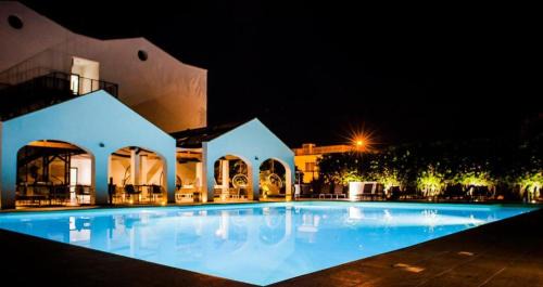 Udawalawa Bed & Breakfast | River Side & Swimming pool
