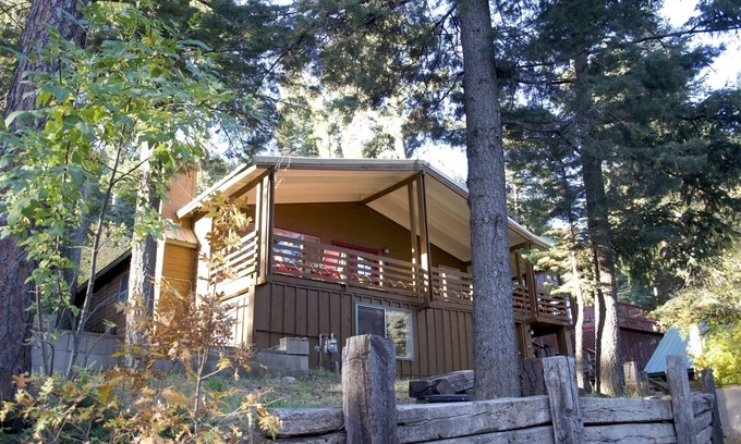 Ruidoso Cabin | River Sounds Retreat - Three Bedroom Cabin