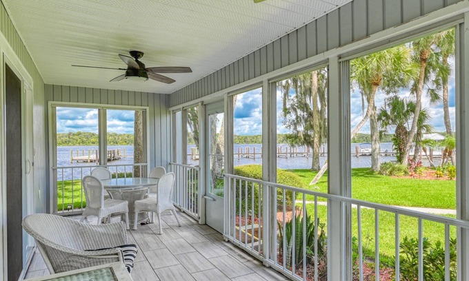 Welaka Condo | Riverfront, Views, Fishing and Boating Paradise, Steps to the Water, Community Pool and Boat Slip!