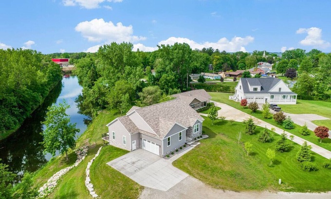 Caseville Apartment | River’s Bend Sanctuary- WALK to Beach & Downtown
