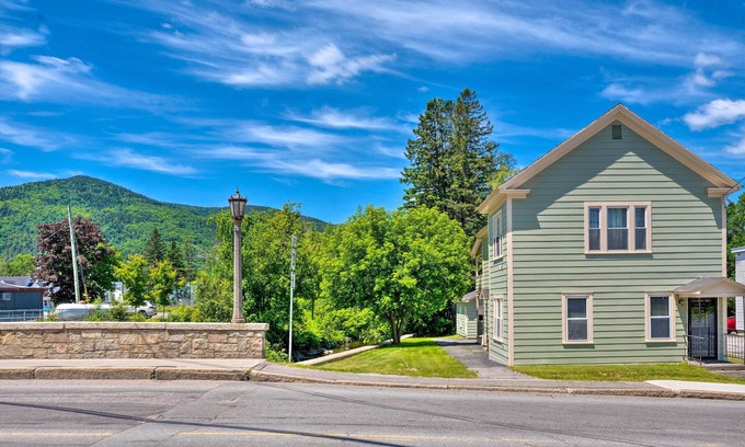 Colebrook Apartment | Riverside Colebrook Apt - Walk to Main Street