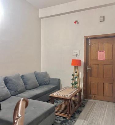 Sualkuchi Apartment | Riverside Homestay