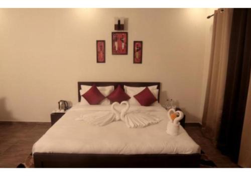 Dhikuli Resort | Riverside Resort in Lap of Nature