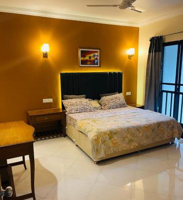 Arpora Apartment | Riviera palms 1 Luxury 1 BHK apartment with Swimmimg Pool view- Arpora - near baga beach