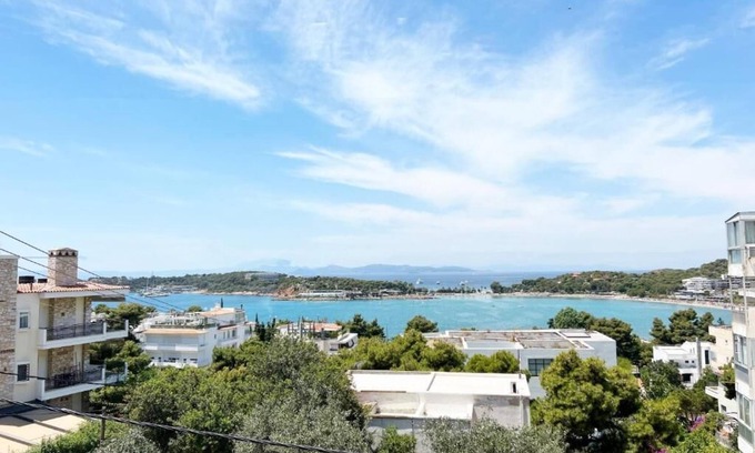Vouliagmeni Apartment | Riviera View