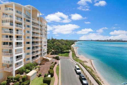 Golden Beach Apartment | Riviere on Golden Beach