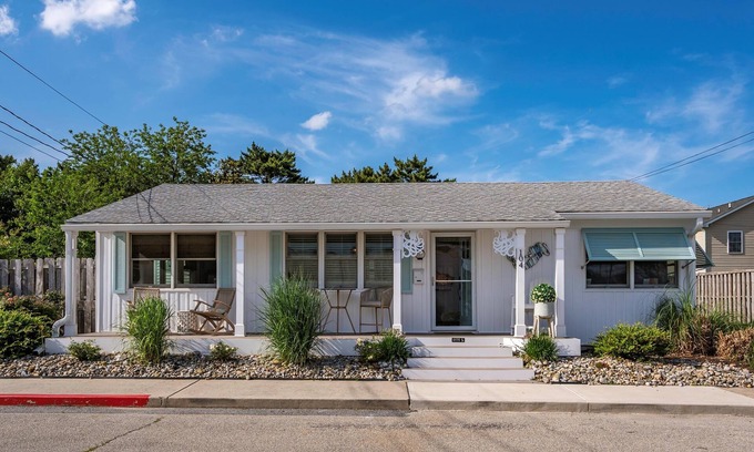 Midtown Ocean City Cottage | Robins Nest On 86th Street - Ocean City, MDn
