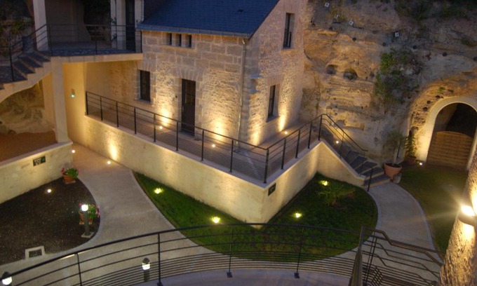 Louresse-Rochemenier Hotel | Rocaminori Hôtel