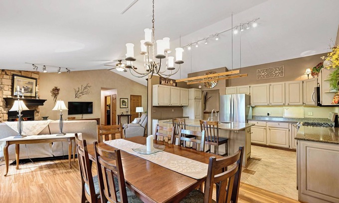 Beloit House | Rock River Retreat on Natures Ridge